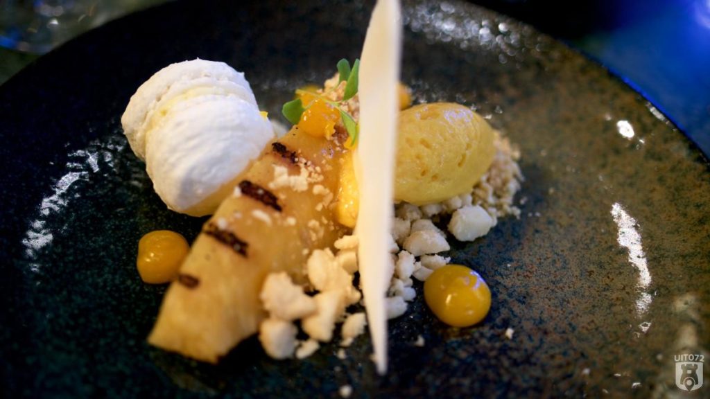 Hofman Alkmaar gegrilde ananas merengue kokos mango ijs