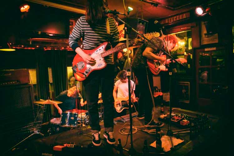 Club 3voor12 NH - Canshaker Pi + Jeangu Macrooy + Tony Clifton