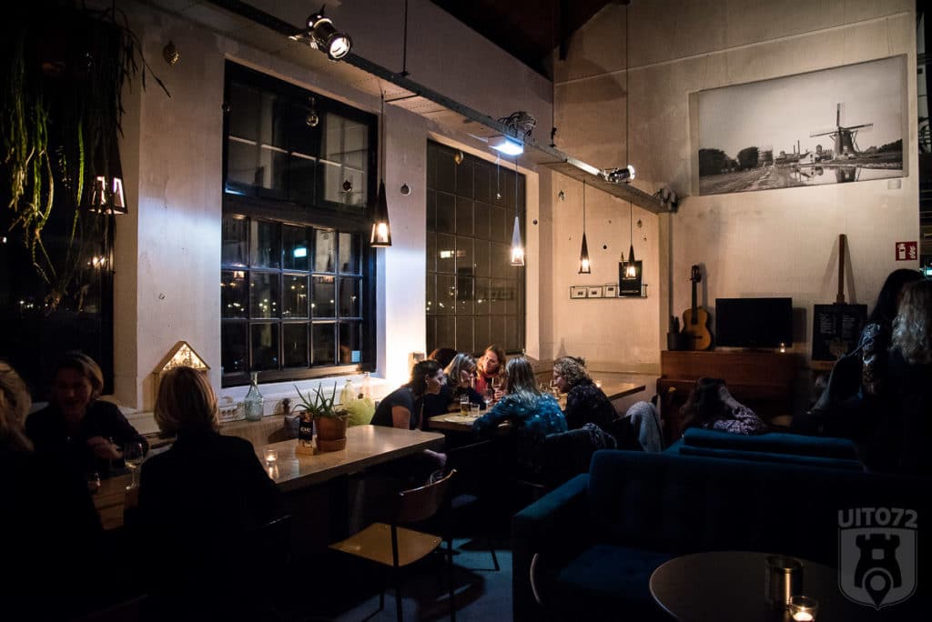 UIT072 - Gasfabriek - K.Montgomery-10