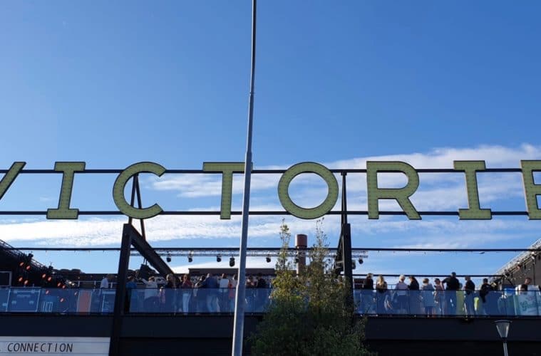 Victorie Rooftop Shows - UIT072