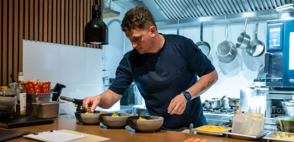 Chef Stefan in de keuken van La Locanda