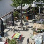 Terras de Kade boven