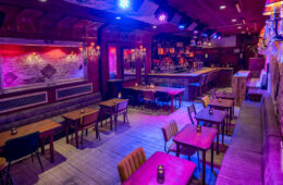 Sentadilla binnen paars