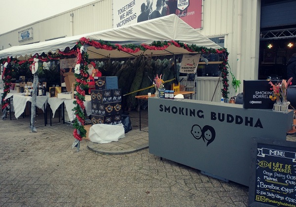 Kerstbomen Fair Drive Through Victrix