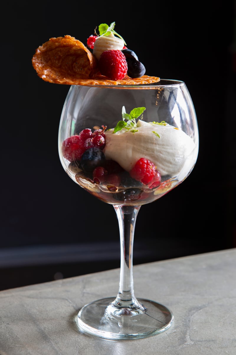 panna cotta rood fruit