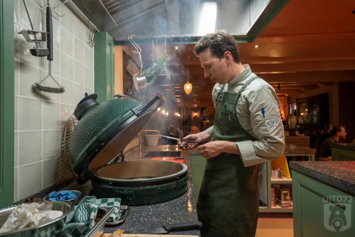 Gans op de Big Green Egg